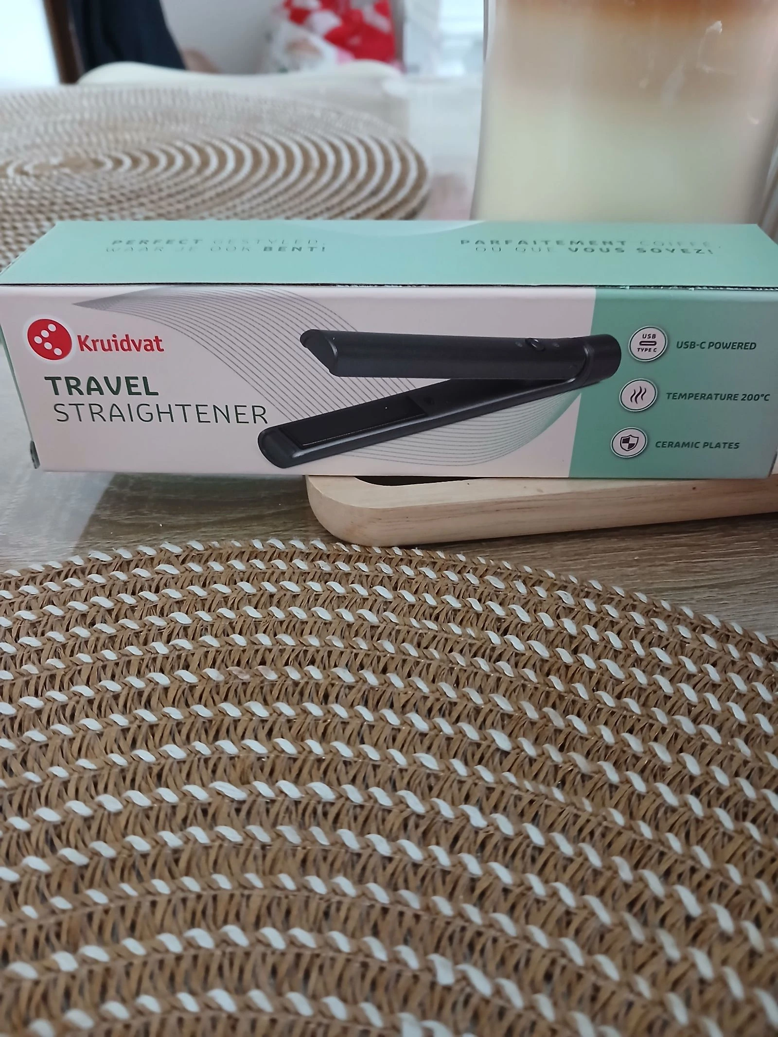 Lisseur de voyage rechargeable 